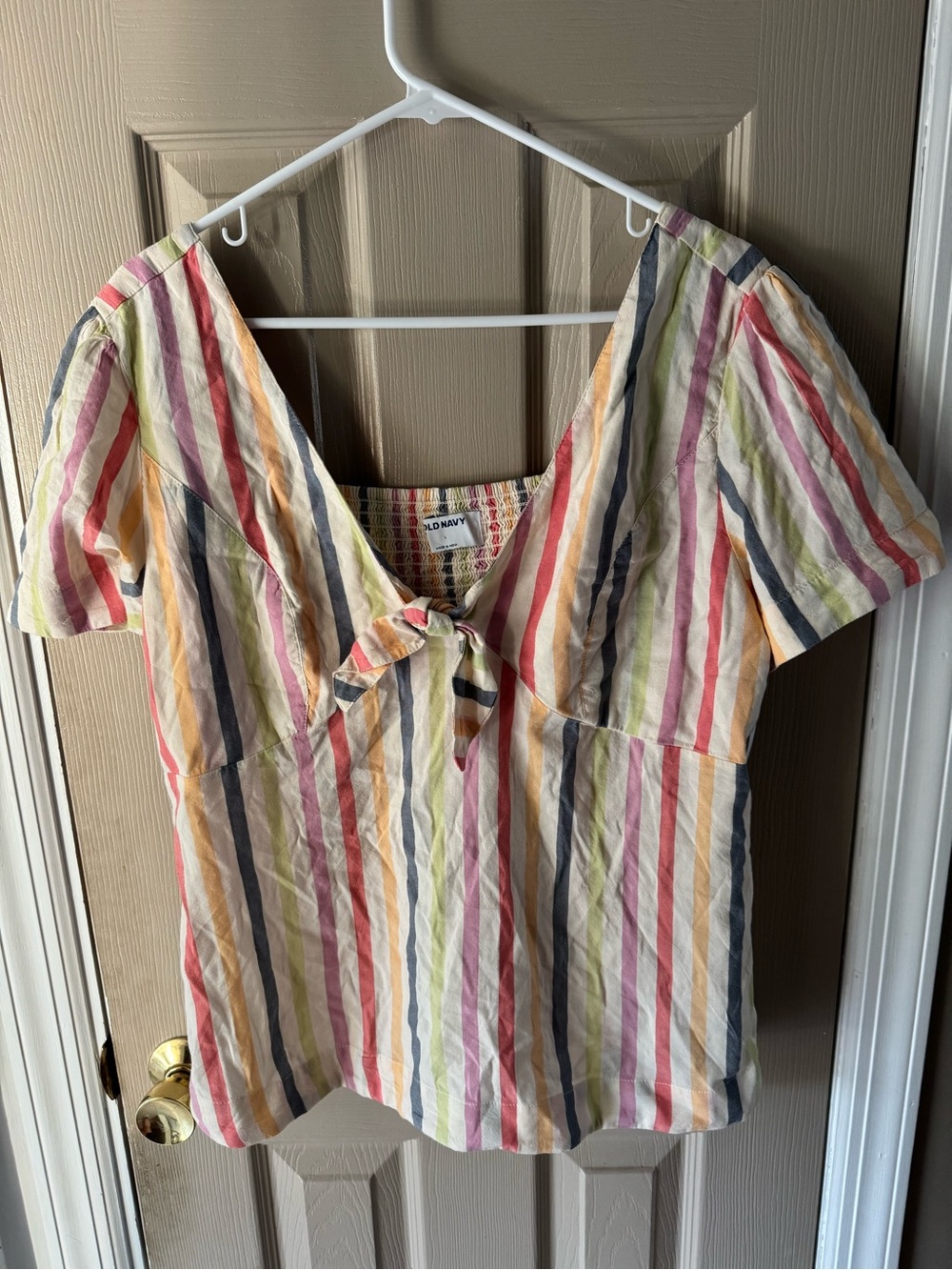 Old Navy Multicolor Striped Tie-Front Women’s Top